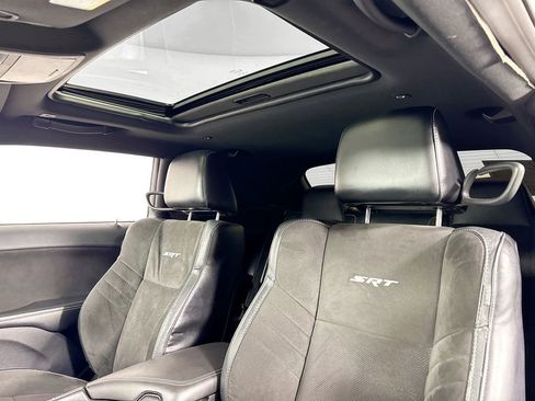 Used 2019 Dodge Challenger SRT Hellcat w/ Laguna Leather Package RWD image 27