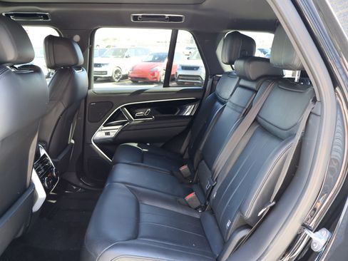 Certified 2023 Land Rover Range Rover SE image 27