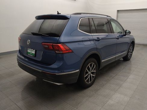 Used 2020 Volkswagen Tiguan SE image 9