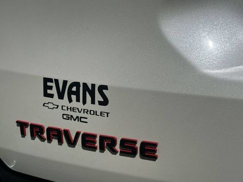 Used 2023 Chevrolet Traverse Premier w/ Redline Edition AWD/4WD image 33