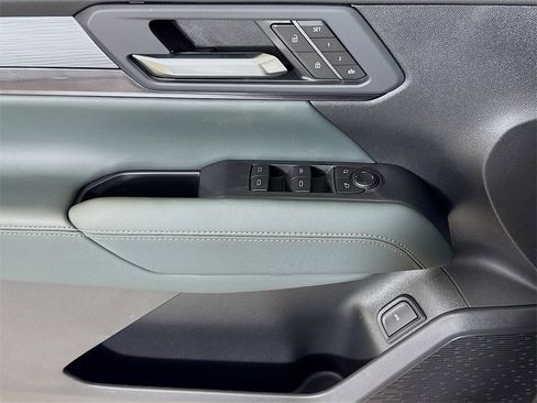 New 2026 GMC Terrain AT4 w/ Convenience Package III image 16