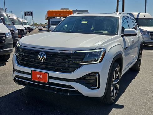 New 2025 Volkswagen Atlas SEL Premium R-Line image 4