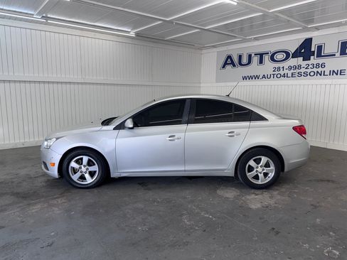 Used 2011 Chevrolet Cruze LT FWD image 8