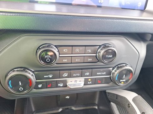 Used 2022 Ford Bronco Outer Banks image 27