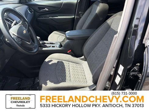 Used 2024 Chevrolet Equinox LT FWD image 23