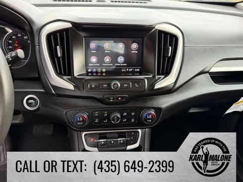Used 2024 GMC Terrain SLE w/ Driver Convenience Package AWD/4WD image 20