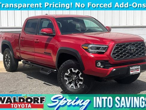 Used 2022 Toyota Tacoma TRD Off-Road w/ Technology Package image 1