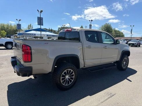Used 2022 Chevrolet Colorado ZR2 AWD/4WD image 10