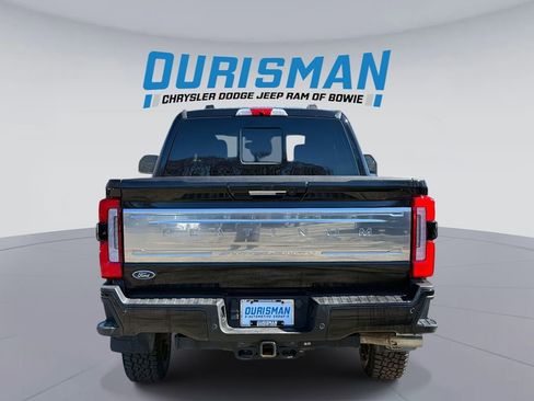 Used 2024 Ford F250 Platinum image 3