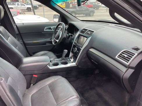 Used 2014 Ford Explorer Sport w/ Equipment Group 401A AWD/4WD image 12