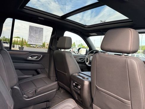 Used 2022 Chevrolet Tahoe High Country AWD/4WD image 33