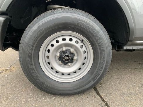 New 2025 Ford Bronco Base image 10