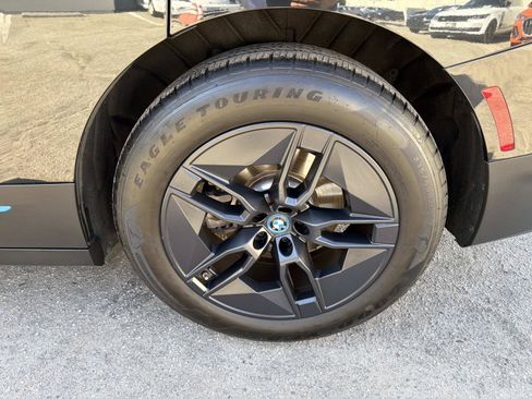 Used 2023 BMW iX xDrive50 w/ Convenience Package AWD/4WD image 6