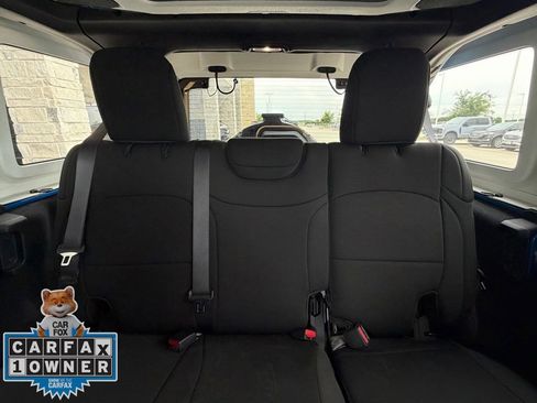 Used 2025 Jeep Wrangler Unlimited Rubicon w/ Convenience Group image 26