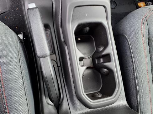 New 2025 Jeep Wrangler Rubicon w/ Technology Group image 16