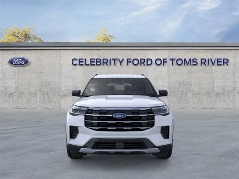 Used 2026 Ford Explorer Active AWD/4WD image 6