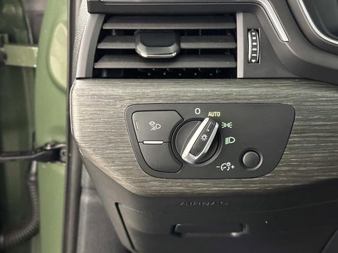 Used 2023 Audi A4 2.0T Premium Plus image 16