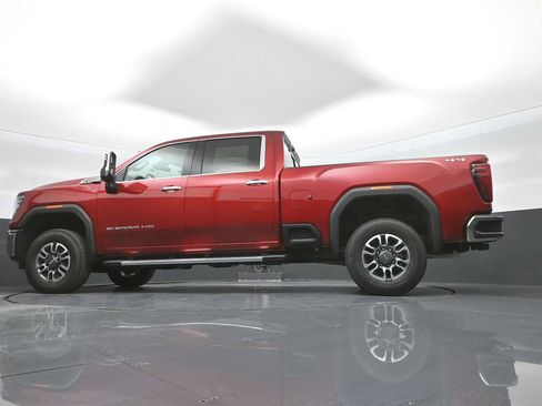 New 2026 GMC Sierra 2500 SLT w/ SLT Premium Package AWD/4WD image 34