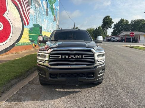 Used 2024 RAM 2500 Laramie AWD/4WD image 11