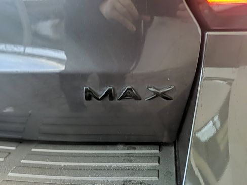 Used 2022 Ford Expedition Max Limited image 8