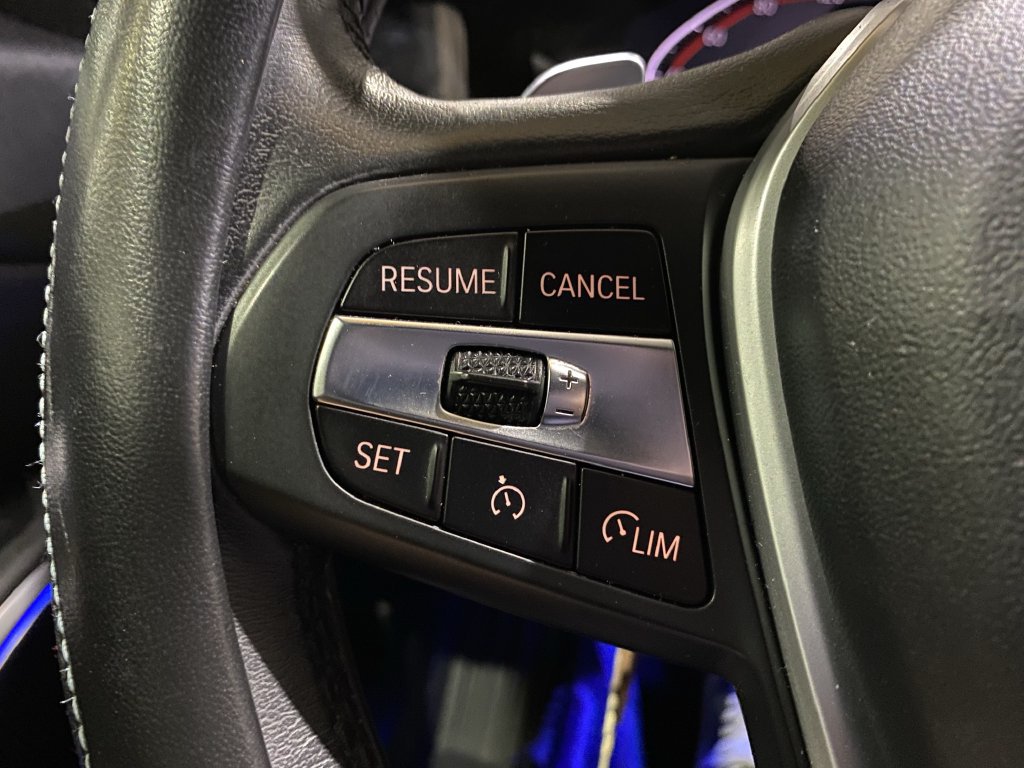Used 2021 BMW 330i Sedan RWD image 10