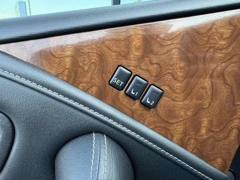 Used 2019 INFINITI QX80 Luxe image 27