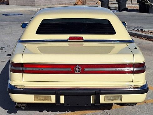 Used 1991 Chrysler TC by Maserati image 4