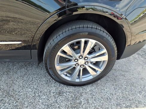 Used 2025 Cadillac XT5 Premium Luxury AWD/4WD image 44