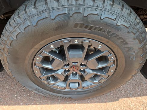 Used 2023 Nissan Frontier PRO-4X AWD/4WD image 11