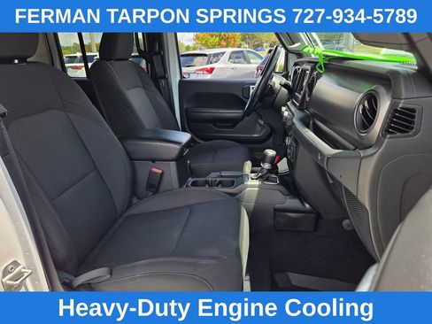 Used 2022 Jeep Gladiator Sport AWD/4WD image 24