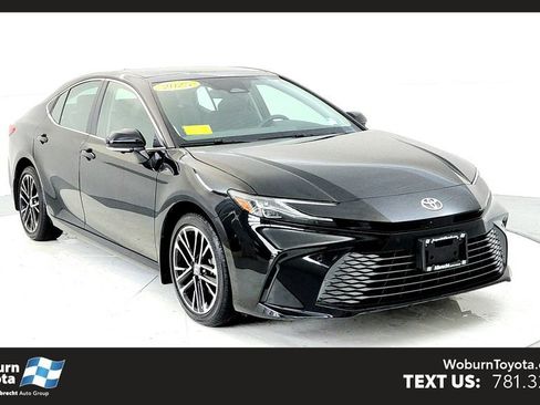 Certified 2025 Toyota Camry XLE w/ Premium Plus Package AWD/4WD image 1