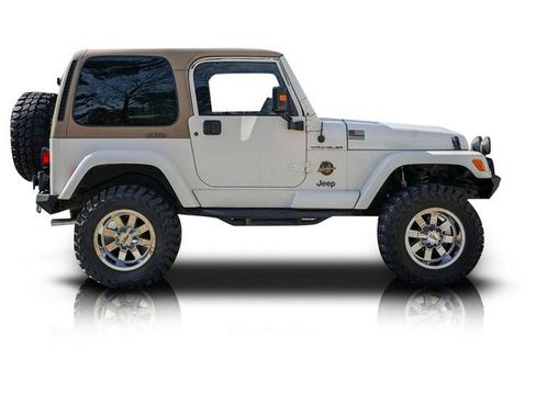 Used 2002 Jeep Wrangler Sahara image 2