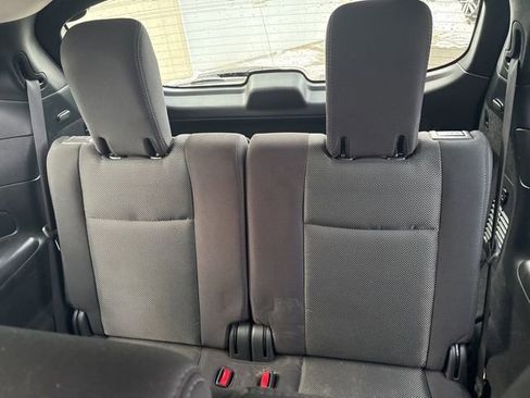 Used 2020 Nissan Pathfinder S image 11