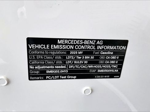 Used 2025 Mercedes-Benz GLA 250 4MATIC image 32