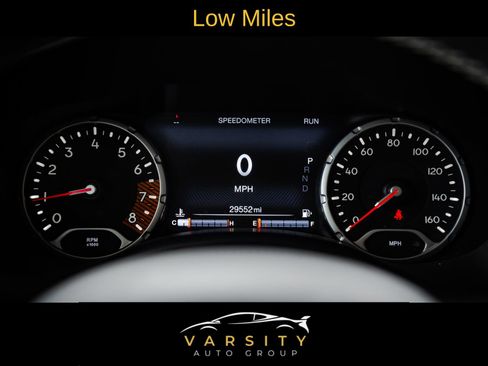 Used 2021 Jeep Renegade Latitude w/ Sun & Sound Group image 8