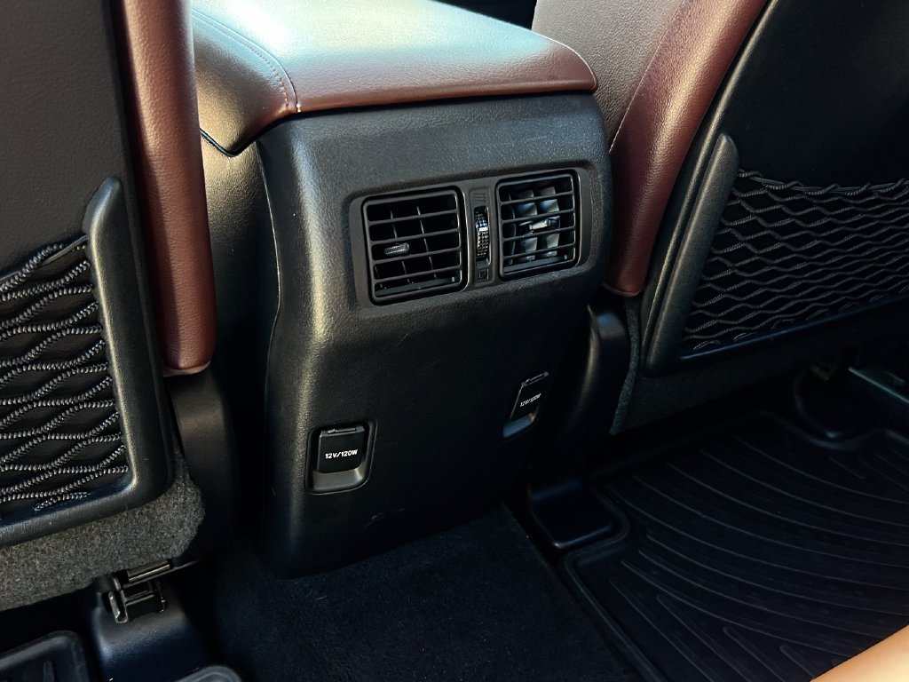 Used 2015 Toyota 4Runner Limited AWD/4WD image 19