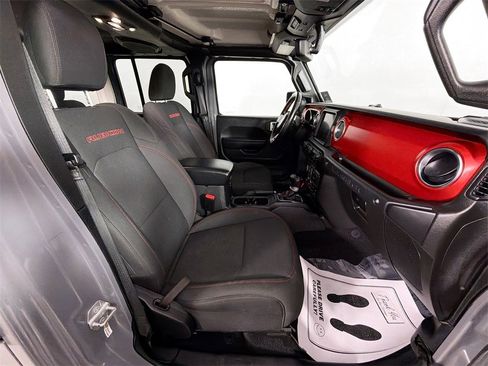 Used 2021 Jeep Wrangler Unlimited Rubicon w/ Dual Top Group image 28