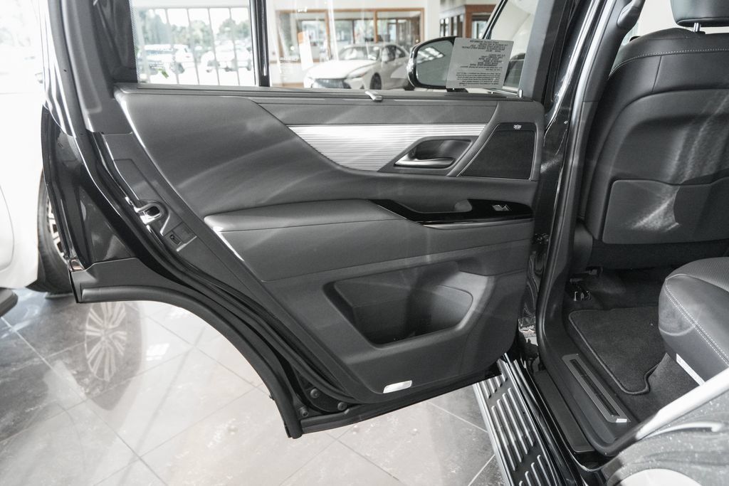 New 2026 Lexus LX 700h F Sport AWD/4WD image 9