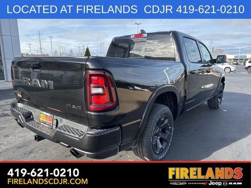 New 2026 RAM 1500 Big Horn w/ Night Edition AWD/4WD image 8