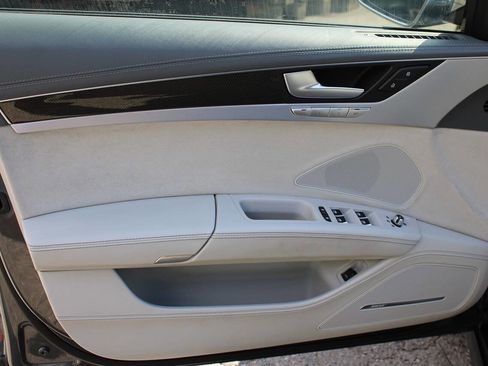 Used 2013 Audi S8 w/ Full Leather Pkg image 14