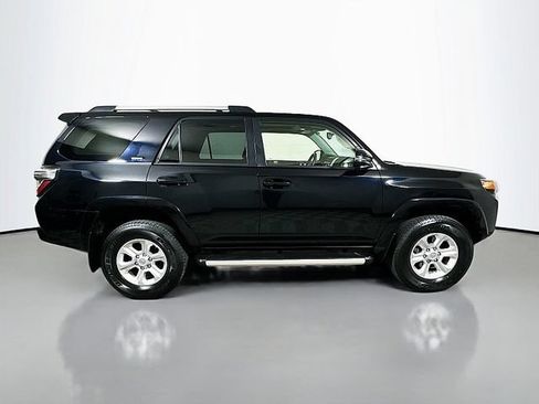Used 2019 Toyota 4Runner SR5 Premium AWD/4WD image 8