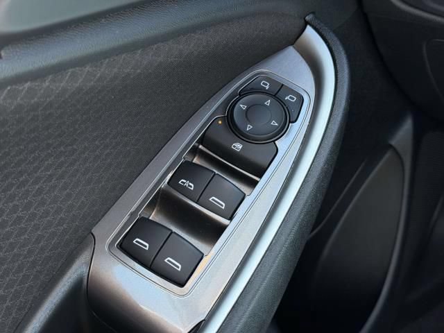 Used 2025 Chevrolet Malibu LT FWD image 16