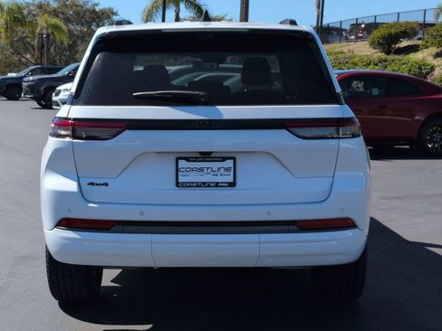 New 2026 Jeep Grand Cherokee Limited AWD/4WD image 6