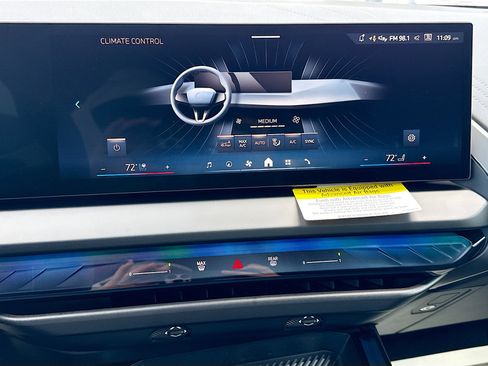 New 2026 BMW X3 xDrive30 w/ Premium Package image 35