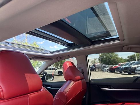 Used 2020 Toyota Camry XSE w/ Driver Assist Package FWD image 17