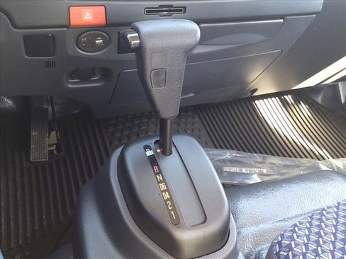 New 2024 Chevrolet Low Cab Forward image 18