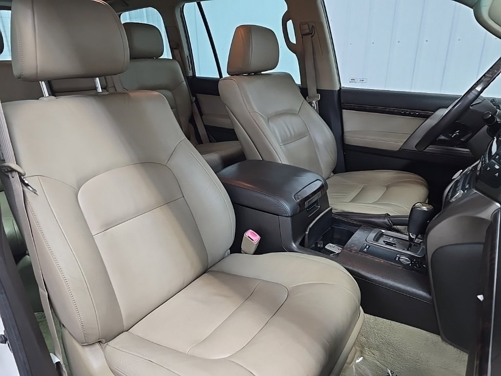 Used 2008 Toyota Land Cruiser w/ Upgrade Pkg AWD/4WD image 15