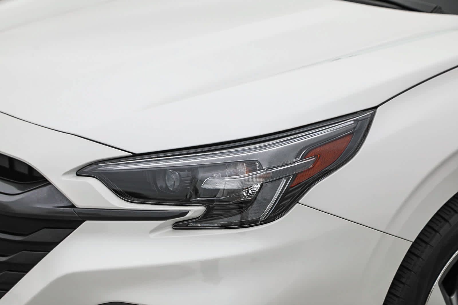 Used 2024 Subaru Legacy Limited AWD/4WD image 8