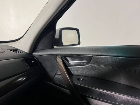 Used 2007 BMW X3 3.0si image 31