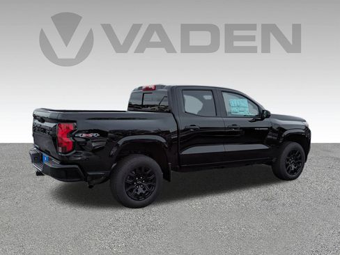 New 2026 Chevrolet Colorado W/T w/ WT Custom Package image 24